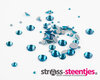 Peacock Blue SS 40 Superior Glamour Hotfix steentjes (per 36 stuks) met logo
