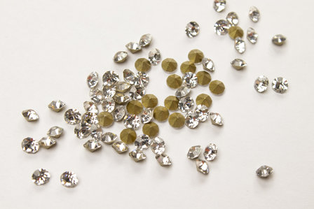 Crystal 6 mm Pointed Back Rhinestones