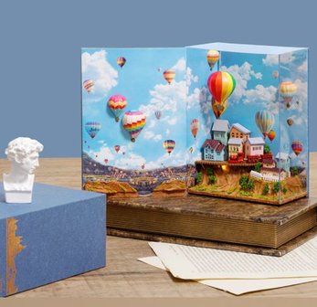 Book Nook - mini 3D wereld - Hot Air Balloon