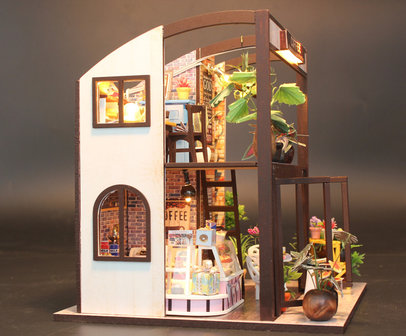 Mini Dollhouse - Shop - Coffee House zijaanzicht