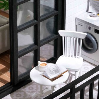 Mini Dollhouse - Appartement - Vitality Life miniatuur versie zithoekje op balkon