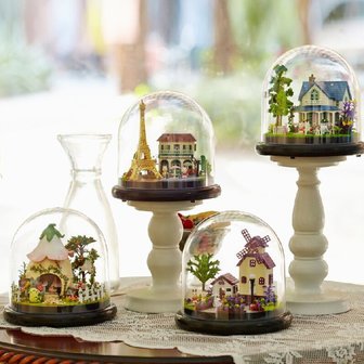 Mini Dollhouse - Together Around Globe - Spring Flowers serie