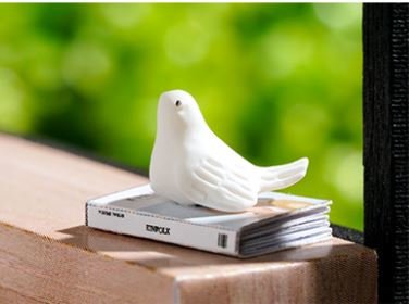Mini Dollhouse - Appartement - Meet Happiness boek met duif erop