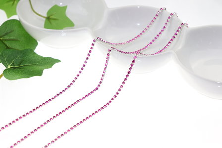 Strassketting 2.8 mm (SS10) Fel Roze - Silver Cup (per meter)