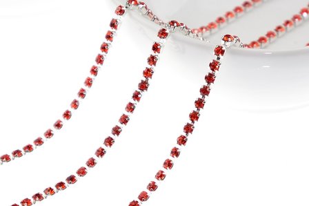 Strassketting 2.8 mm (SS10) Orange - Silver Cup (per meter)