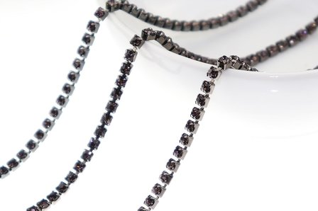 Strassketting 2.8 mm (SS10) Smoked Topaz - Black Cup 