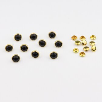 Studs met Strass Jet 8 mm (glas) met goudkleurige cup (SS34)  (per 36 stuks)