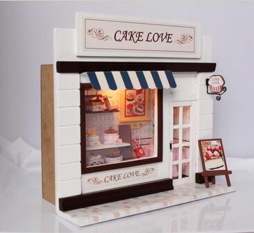 Mini Dollhouse - Shop - Cake Love