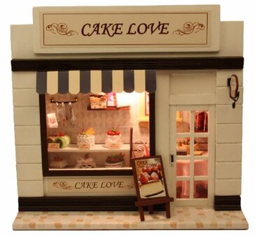 Mini Dollhouse - Shop - Cake Love met verlichting