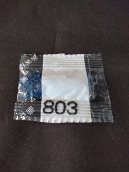 Diamond Painting - Losse vierkante steentjes kleurcode 803