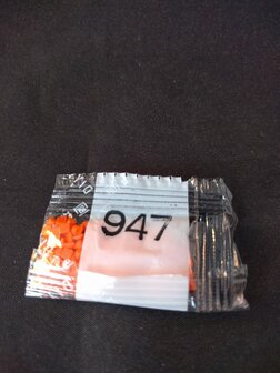 Diamond Painting - Losse vierkante steentjes kleurcode 947