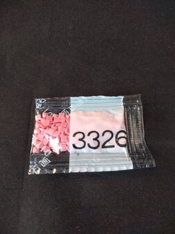 Diamond Painting - Losse vierkante steentjes kleurcode 3326