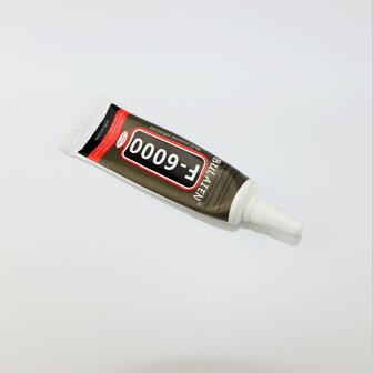 F6000 lijm 15 ml. met naaldafsluiting