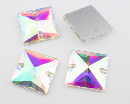 Naaistenen Vierkant Kleur Crystal AB 22mm (platte achterkant) (9325)