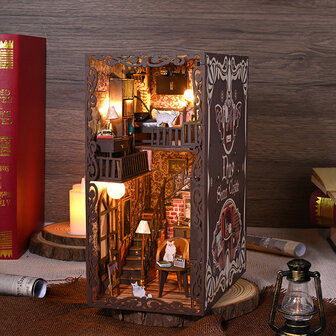 Book Nook - mini 3D wereld - NO.9 Secret Castle voor en zijkant