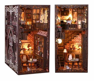 Book Nook - mini 3D wereld - NO.9 Secret Castle voor en zijkant