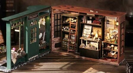 Mini Dollhouse - Shop - Magic Wand open geklapt