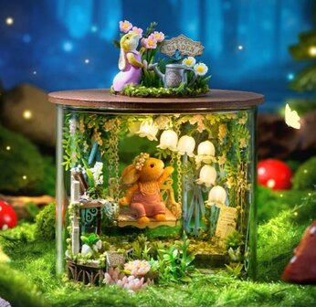 Dream Bottle Series - Fairytale Garden - Mini Dollhouse met licht