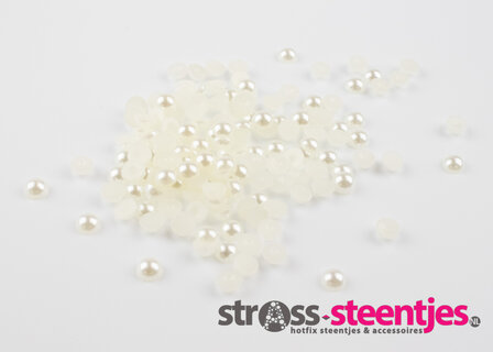 Non-Hotfix Parels Cr&egrave;me 5 mm (SS20) per 10 gram (ca. 280 stuks) met logo