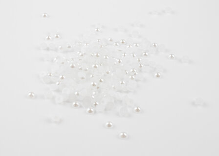 Non-Hotfix Parels Wit 4 mm (SS16) per 10 gram (ca. 570 stuks)