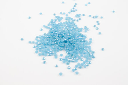 Hotfix Ceramic Parels Kleur Licht Blauw 3 mm (SS12)  (ca. 840 stuks)