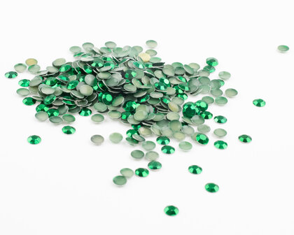 Hotfix Rhinestuds SS 10 Kleur Groen (ca. 1450 stuks)