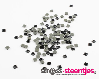 Hotfix Rhinestones Vierkant Jet DMC 3 mm met logo