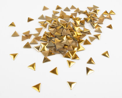 Hotfix Nailheads Kleur Goud driehoek (ca. 110 stuks)