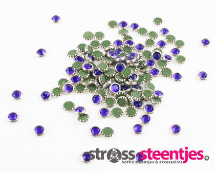 Hotfix Trim SS 16 Kleur Sapphire in Silver cup (per 144 stuks) met logo