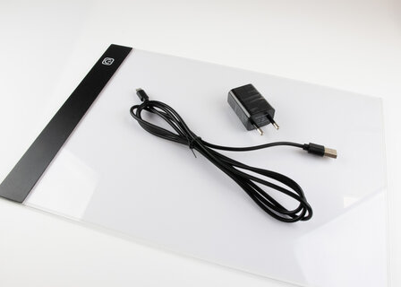 Diamond Painting Light Pad A4 formaat - Dimbaar (3 standen) met benodigdheden