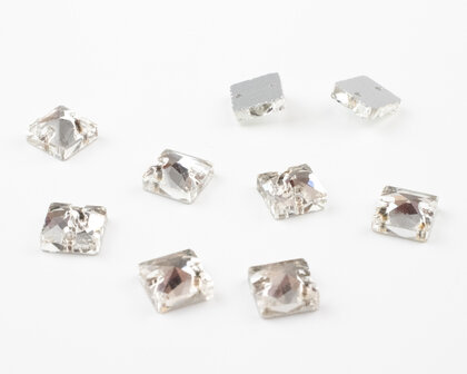 Naaistenen Square Crystal (8x8mm) per 9 stuks
