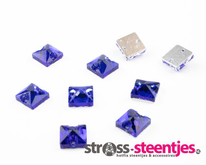 Naaistenen Square Sapphire (8x8mm) per 9 stuks met logo
