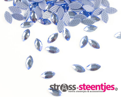 Navette 8 mm Light Sapphire Hotfix Rhinestones Figuren Superior Glamour (018)  met logo
