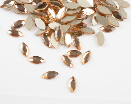 Navette 8 mm Silk Non hotfix Rhinestones figuren Superior Glamour 