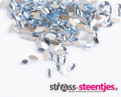Navette 4 mm Light Sapphire Non hotfix Rhinestones figuren Superior Glamour met logo