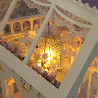 Book Nook - mini 3D wereld - The Fragrance of Eternity - blik door het dak