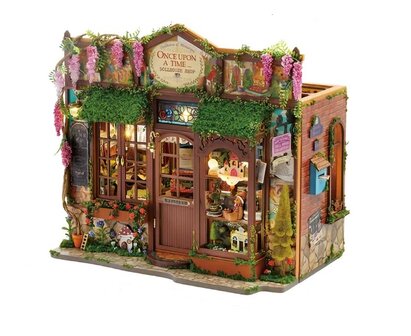 Mini Dollhouse - Shop - Fairy Tale Wonderhouse zijaanzicht
