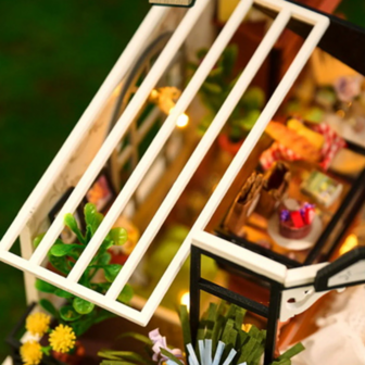 Mini Dollhouse - The Duchess&#039;s Tearoom van bovenaf