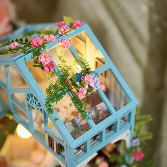 Zelfbouw Mini Dollhouse - tuinkamer - Floral Reverie dak