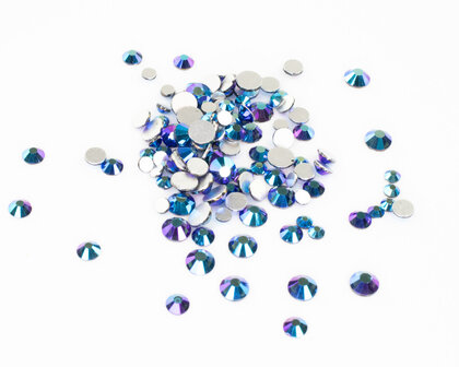 Montana AB SS 12 Superior Glamour non-hotfix plakstenen (per 144 stuks)