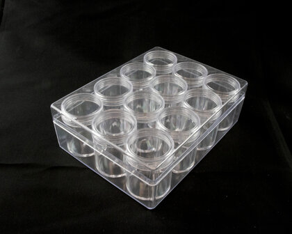Opbergdoosje D met 12 schroefdraadpotjes 12.5.x16.5x5.4 cm