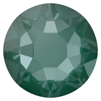 Crystal Pine Green Ignite (001 L170I) SS34 - Swarovski Xirius Rose 2078 Hotfix Flatback per 36 stuks