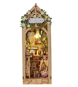 Book Nook - mini 3D wereld - Serene Flower House vooraanzicht