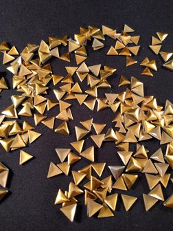 hotfix nailheads kleur goud driehoek