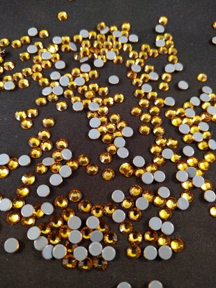 Hotfix steentjes Excellent kwaliteit SS 16 Topaz