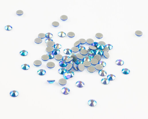 Blue Zircon AB SS 16 Superior Glamour Hotfix steentjes (per 144 stuks)