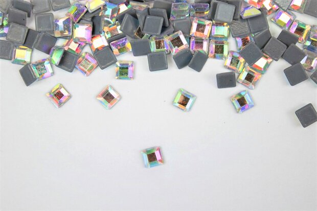 Vierkantje 4 mm Crystal AB Hotfix Rhinestones Superior kwaliteit  