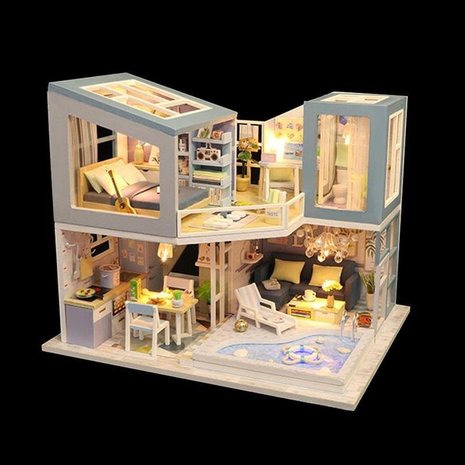 Mini Dollhouse - Villa - First Meet by night