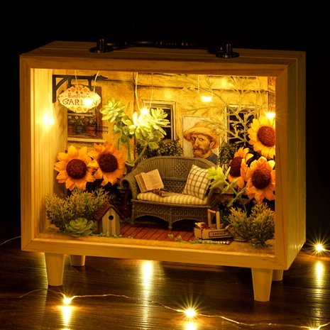 Mini Dollhouse - Little Wooden Box Serie - Sunflower Garden met verlichting