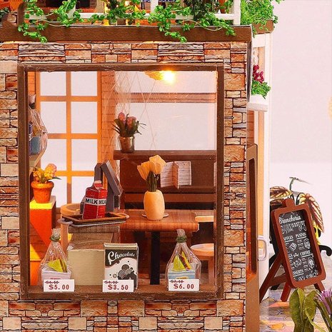 Mini Dollhouse - Shop - Rainbow Café etalage